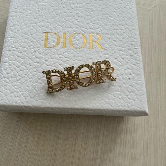Authentic Dior Hair Clip - Picture 3 of 8